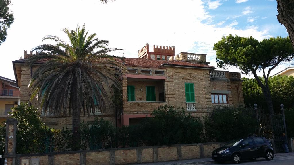 Appartamento Esmeralda Tortoreto Bagian luar foto