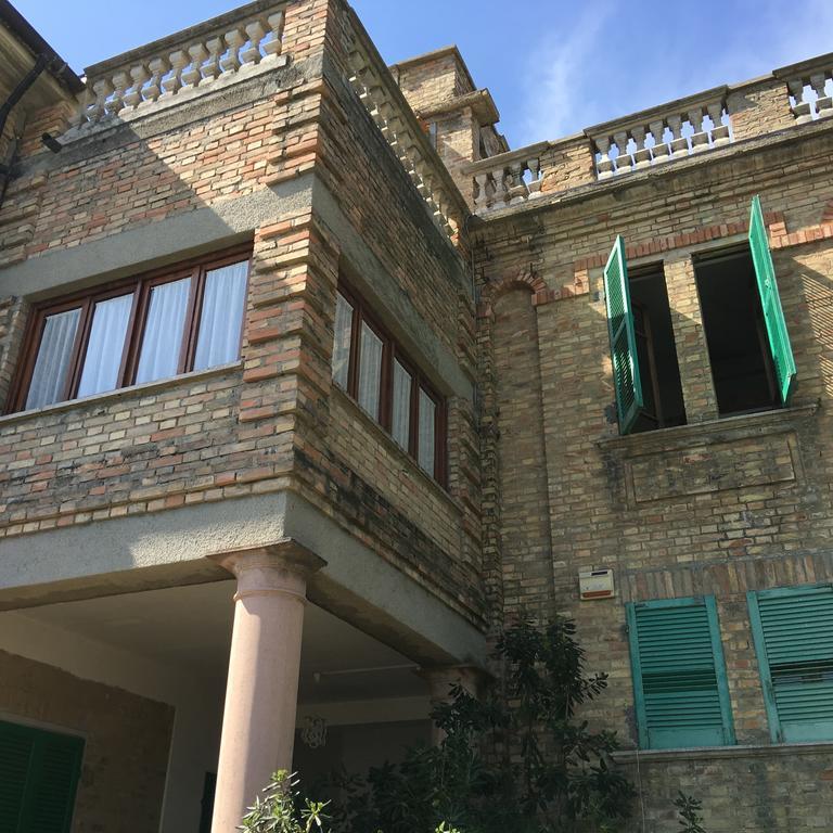 Appartamento Esmeralda Tortoreto Bagian luar foto